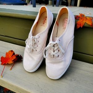 Keds in metallic rose gold and pink